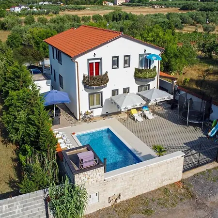 With Pool In Pula,croatia *